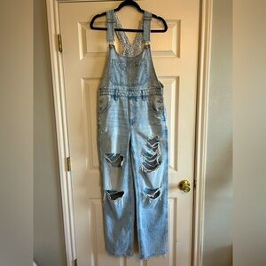 AEO • Baggy Overalls • lightweight denim
